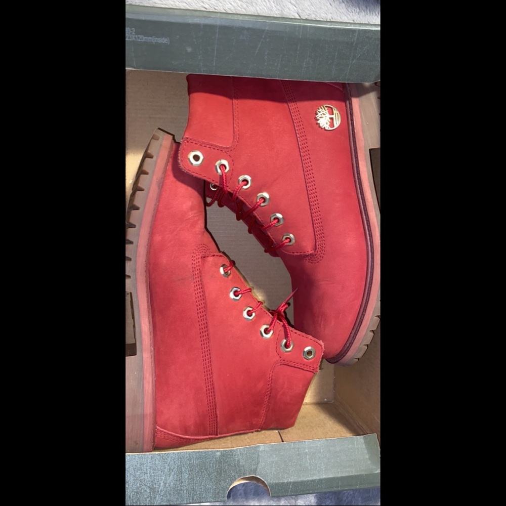 Red Timberland